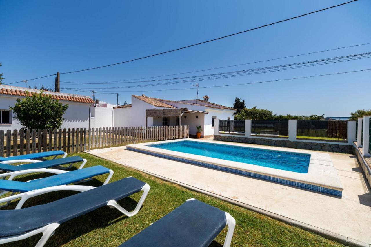 Casa Carlos Con Piscina Privada En Conil โกนิล เด ลาฟรอนเตรา ภายนอก รูปภาพ